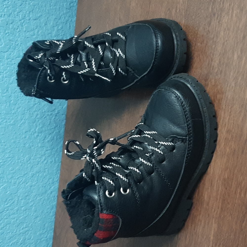 Cute Black Buffalo Boots